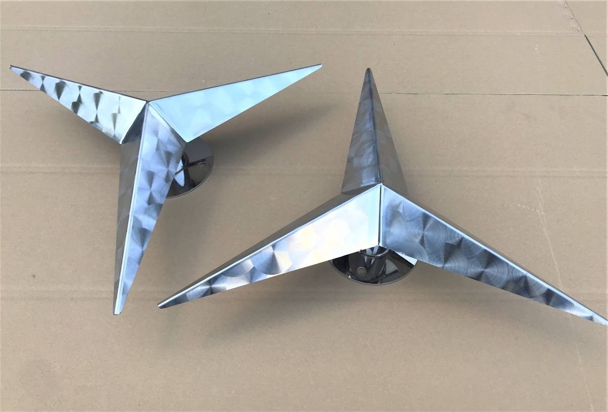 1円～新品即納！鱗面ステンレス ベンツ型 22.5インチ ホイールスピンナー 4穴 2個セット 汎用 大型 S1039S