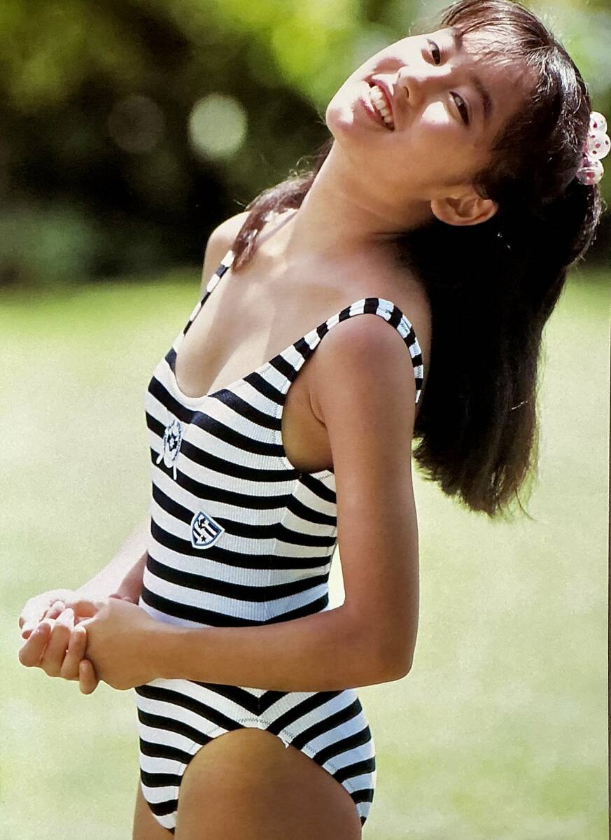 ☆ 仁藤優(yōu)子 寫真集 YUKO NITO 近代映畫社 美女 美乳 美尻 セクシー グラマー スレンダー 水著 送料230