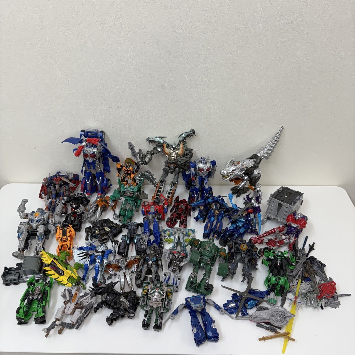 [0926-02A] タカラトミー トランスフォーマー オプティマスプライム 他 ロボット 大量まとめて 同梱不可