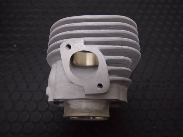 次回入荷未定 デットストック グランドアクシス BW'S100用 AIRSAL56ｍｍ ボアアップキット ヘッド＆ＳＰＬピストン付き　ラストワン　