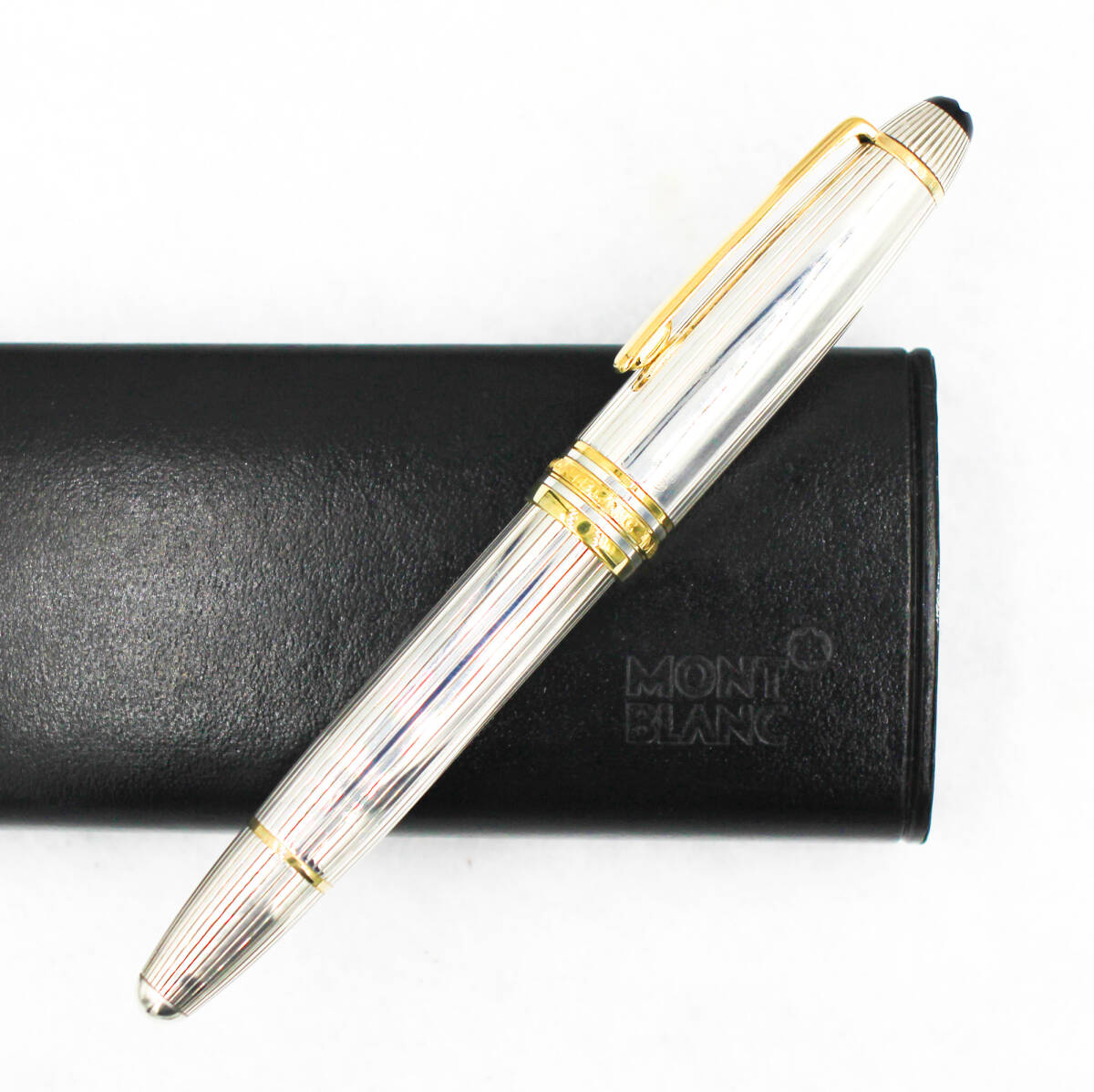 【美品】モンブラン 万年筆 １４６８ ソリテール スターリングシルバー ９２５ 美品】モンブラン 万年筆 1468 ソリテール スターリング