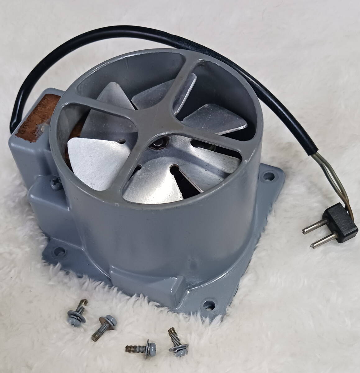 *YAESU FT-901 рация для охлаждающий вентилятор рабочий товар ** покраска перекрашивание есть *