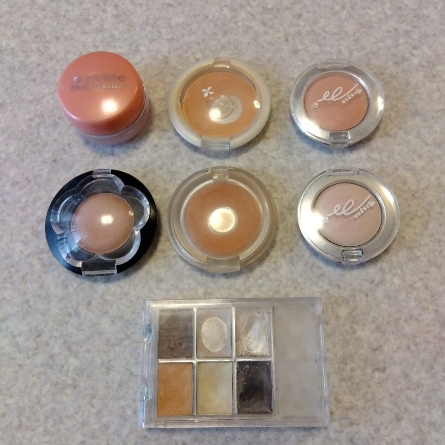 ★ダイソー★アイシャドウ★チーク★ジェルアイライナー★7点★_画像1