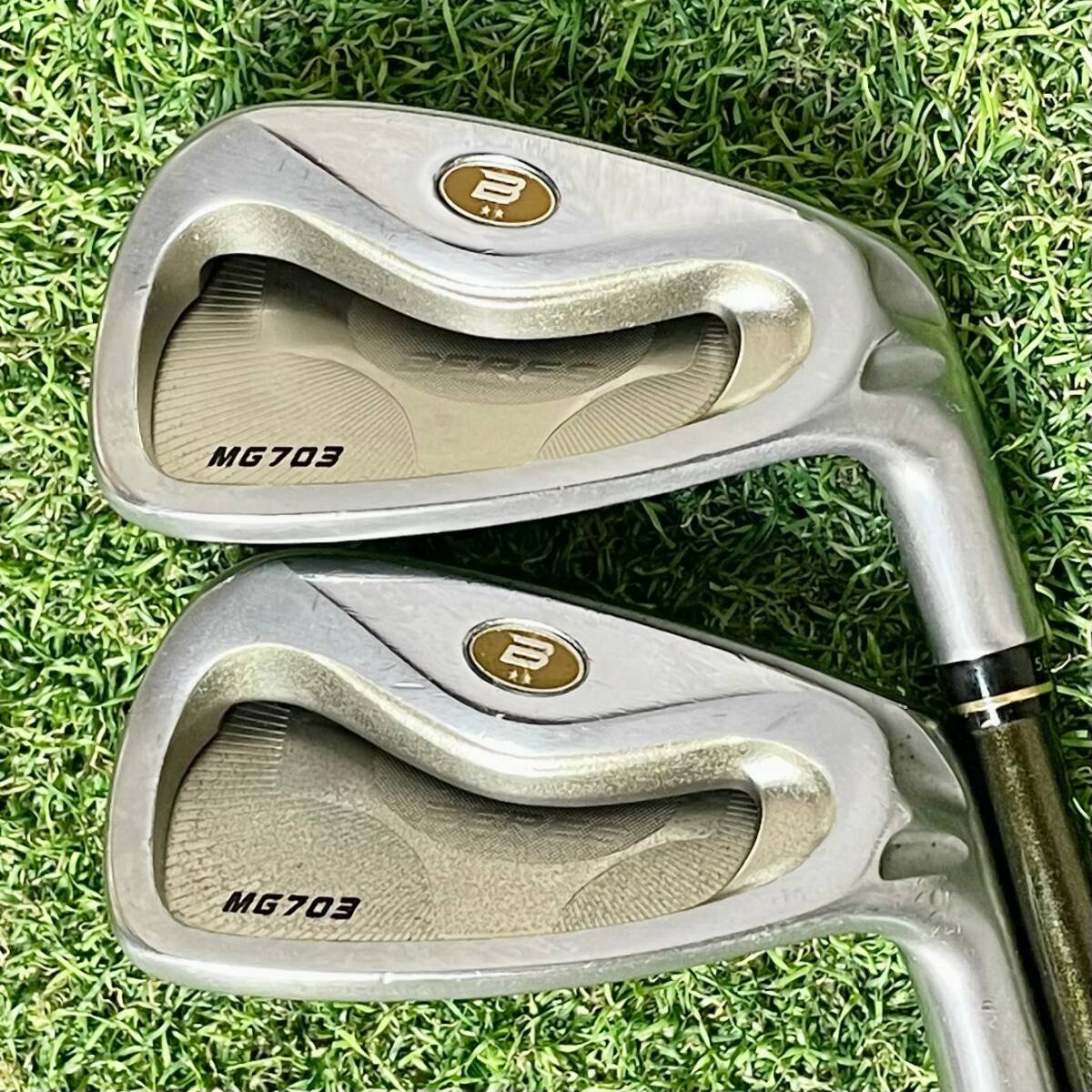 HONMA BERES ホンマ ベレス MG703 2S アイアンセット 4本 メンズ R 右 本間ゴルフ 最高級モデル アーマック 2星 送料無料