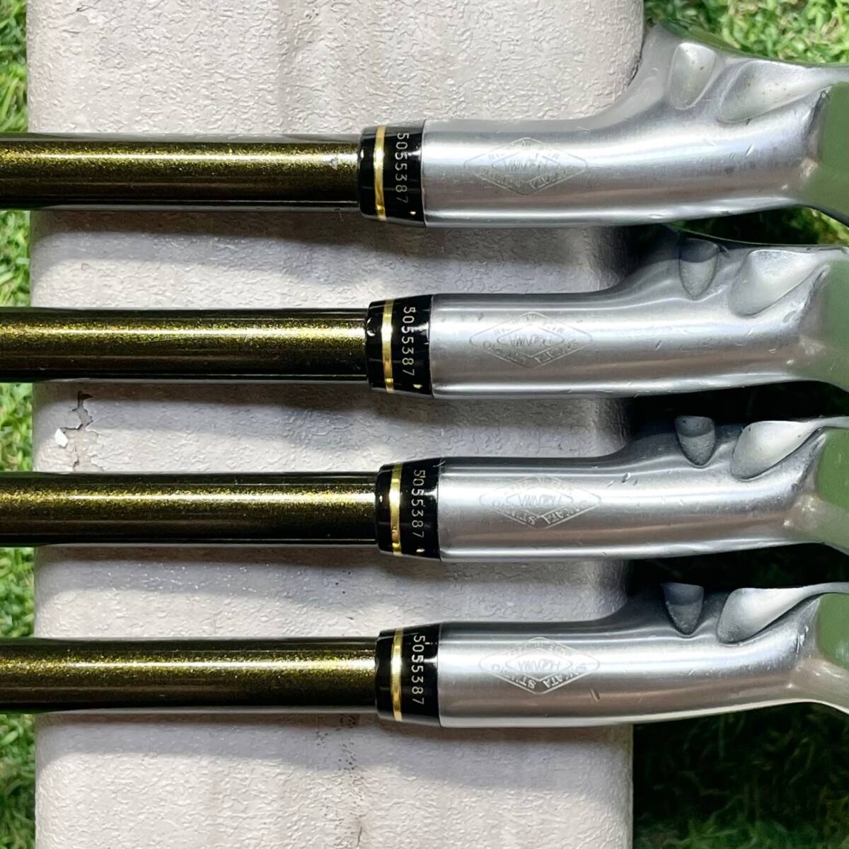 HONMA BERES ホンマ ベレス MG703 2S アイアンセット 4本 メンズ R 右 本間ゴルフ 最高級モデル アーマック 2星 送料無料