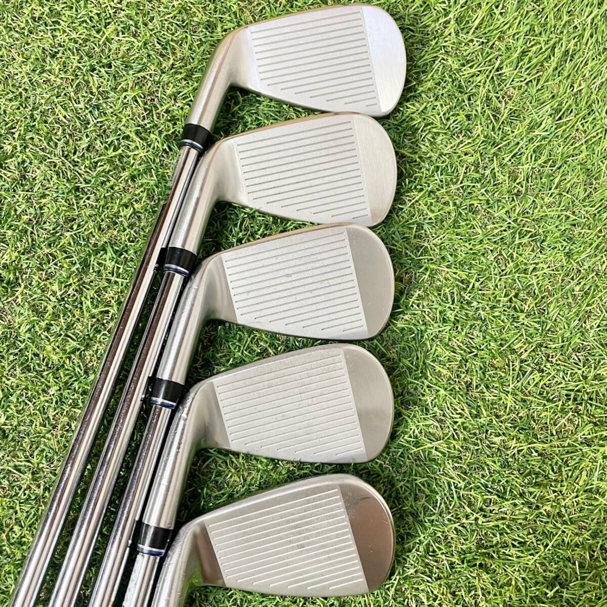 【豪華9本】XXIO FORGED ゼクシオフォージド 2017年モデル アイアンセット 9本 メンズ R 右 N.S.PRO 930GH DUNLOP ダンロップ_画像4