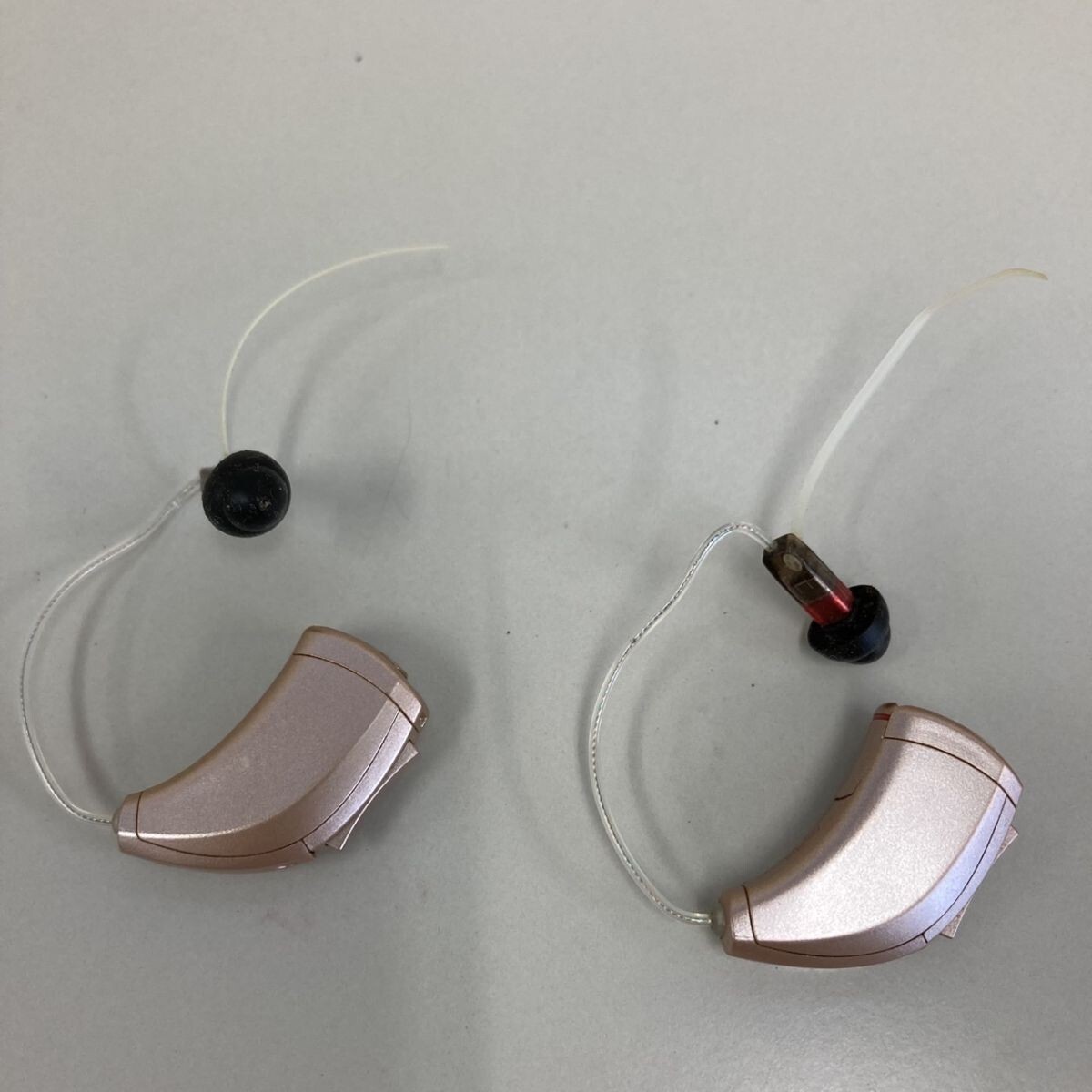 E315-CH19-877 ◎ Starkey スターキー 耳かけ型補(bǔ)聴器 Xシリーズ耳かけ型 3 series 20 両耳 箱付き 補(bǔ)聴器 TE