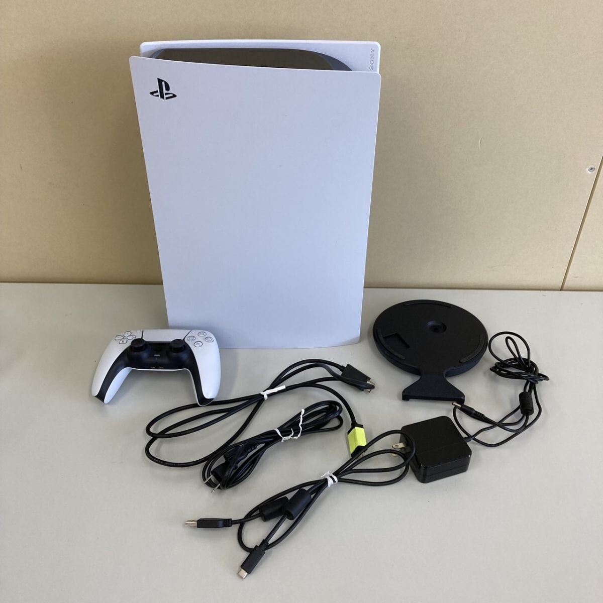 C329-M15-8200 SONY ソニー PS5 PlayStation 5 CFI-1200B 本體 コントローラー 通電確認(rèn)済み ホワイト ゲーム機(jī) TE