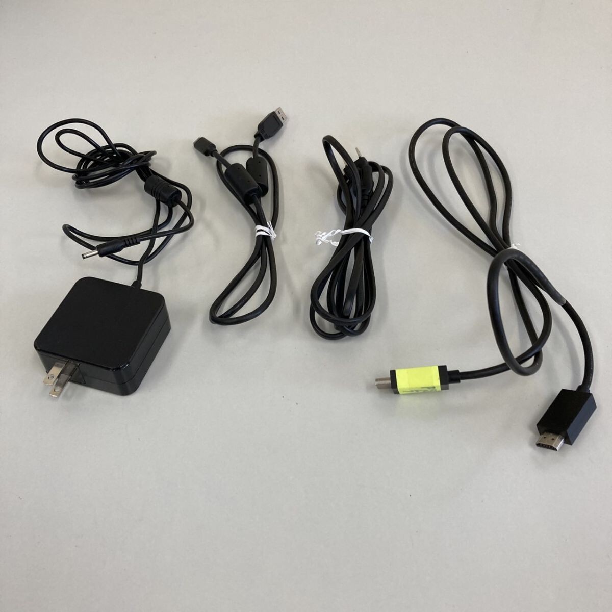 C329-M15-8200 SONY ソニー PS5 PlayStation 5 CFI-1200B 本體 コントローラー 通電確認(rèn)済み ホワイト ゲーム機(jī) TE