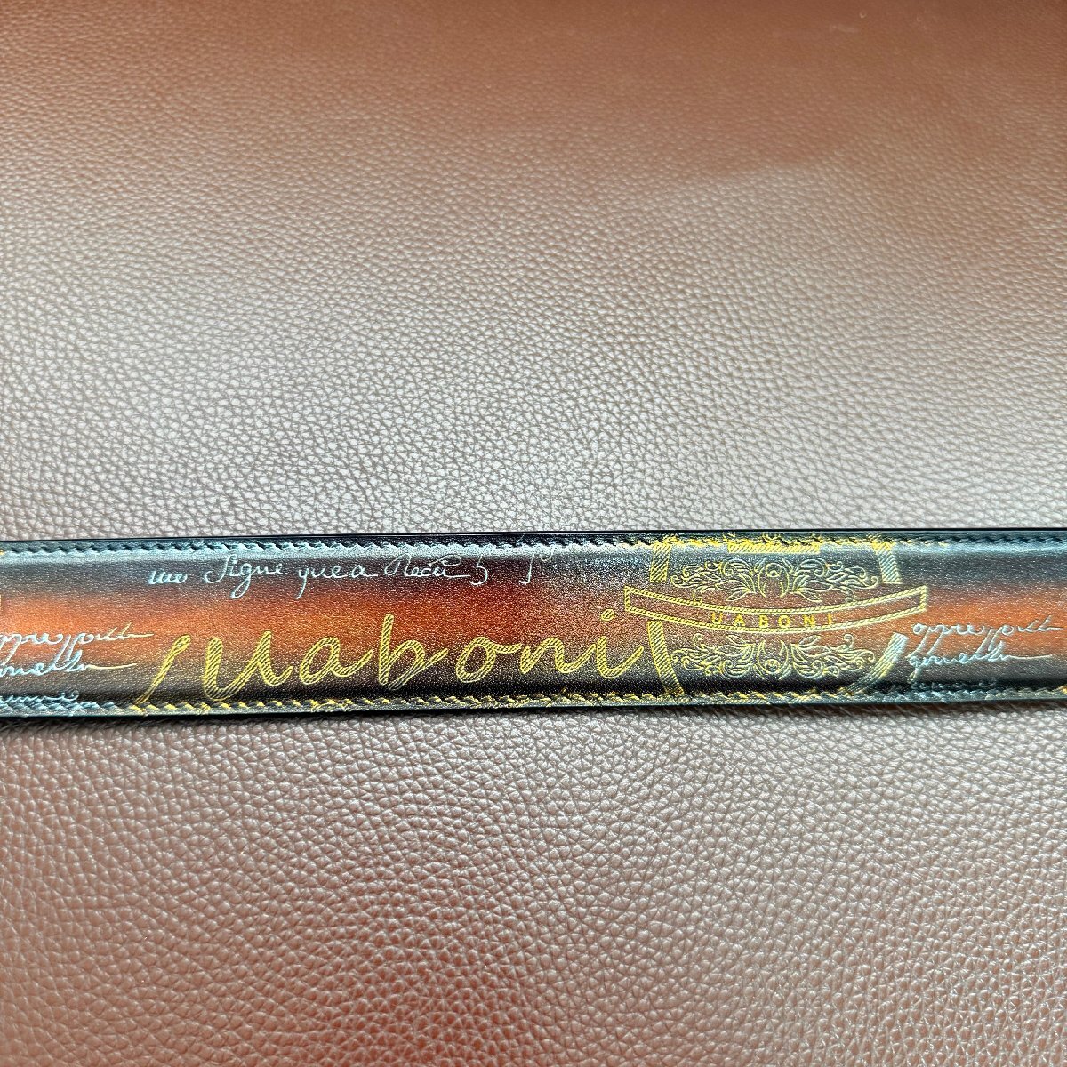 貴重品 EU製 定価9万◆UABONI*ユアボニ*幻のパティーヌ*ベルト◆レザー カーフスキン 手染 ゴールデン 調節可能 スーツ ビジネス 紳士用_画像8