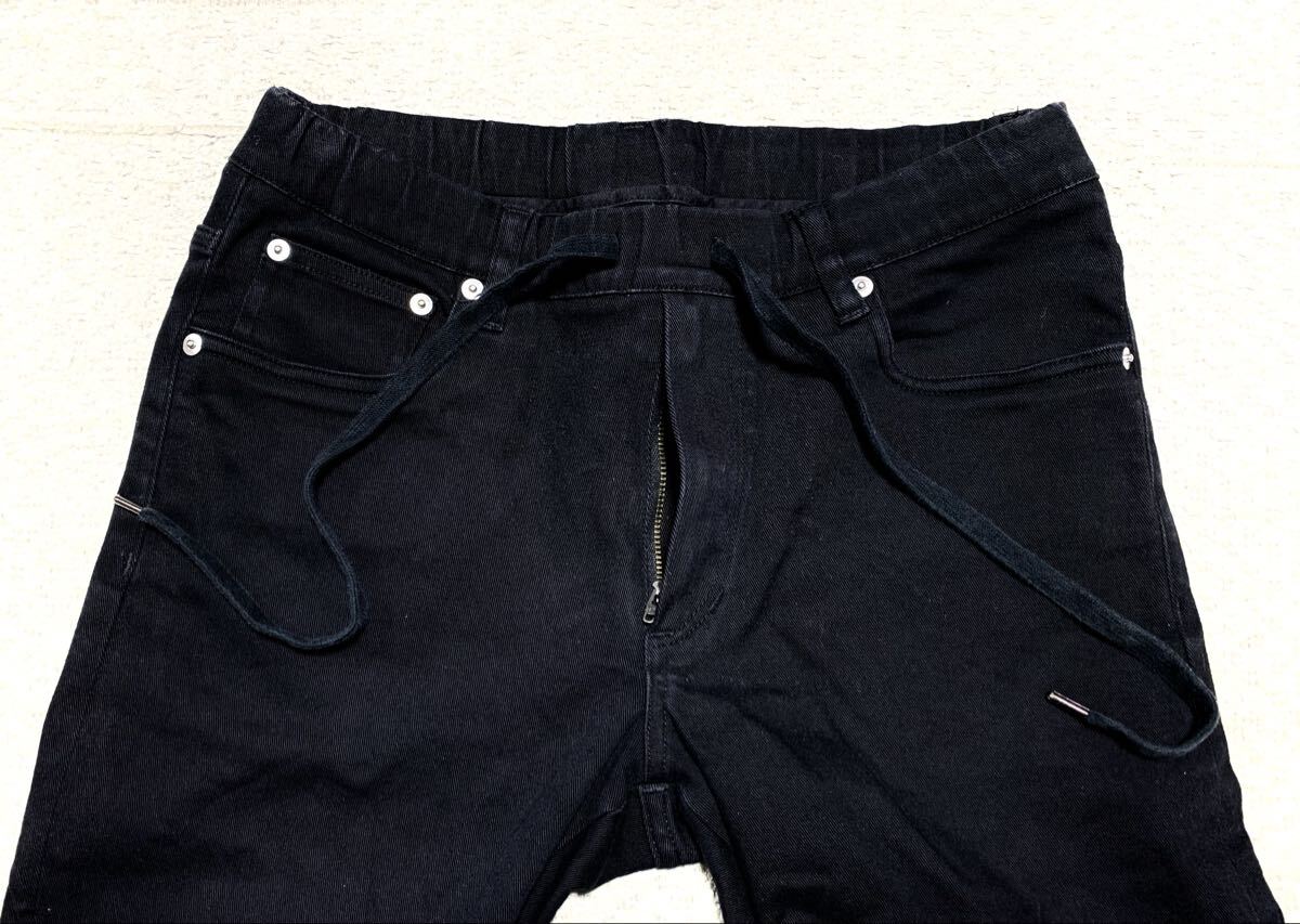 美品:アタッチメント.ハイパワー ストレッチ ツイル スリム イージー パンツ 2(黒/AP91-204/立体裁断仕立て/W74-82股下72/カズユキクマガイ_画像4