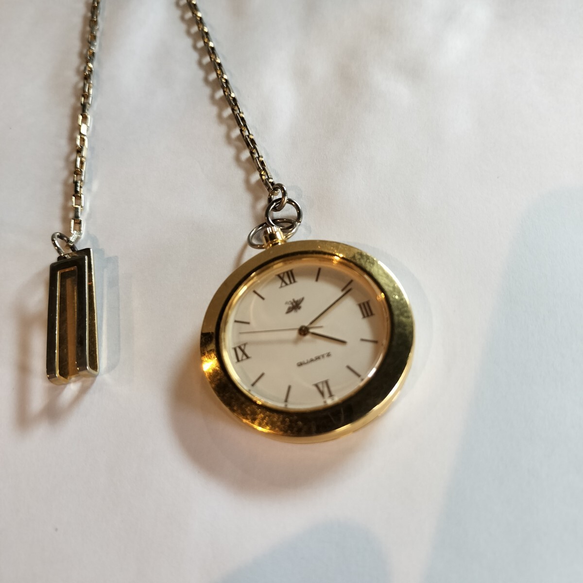 ジャンク品 懐中時計 JAPAN-J-702-64-01 クォーツ【T0925 e】