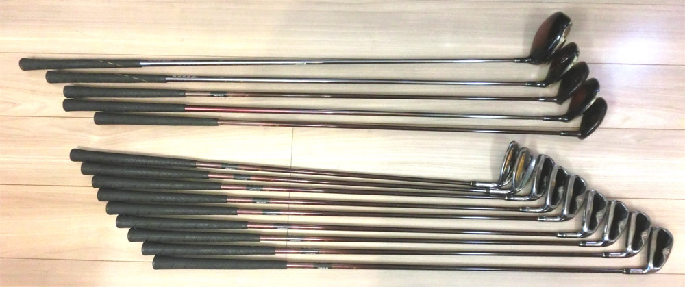 ★最高級マジェスティゴルフ?フルセット★ウッド5本★アイアン9本（おまけ付きAW51°度＋AW48°）パター1本?送料無料?美品