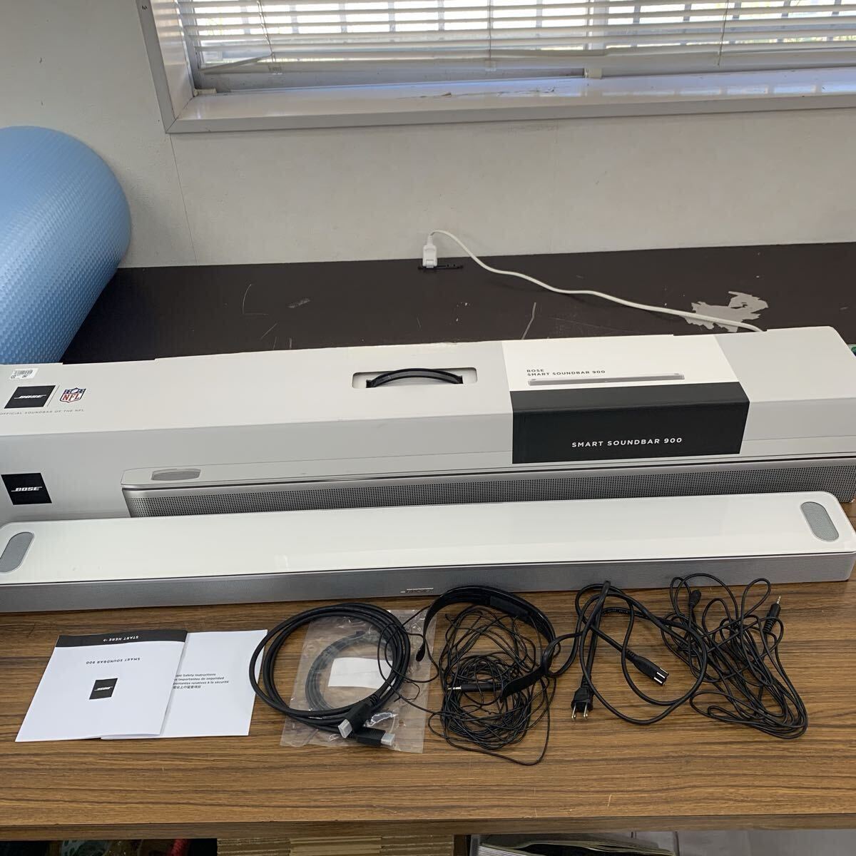 美品 BOSE SMART SOUNDBAR 900 スマートサウンドバー 900 アークティックホワイト スピーカー?オーディオ機(jī)器