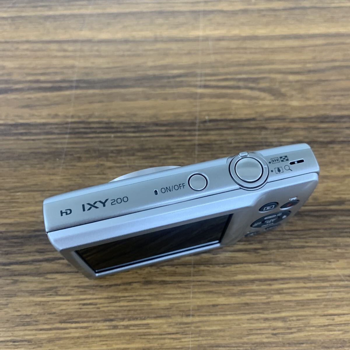 美品 Canon IXY 200 コンパクトデジタルカメラ デジタルカメラ シルバー キャノン