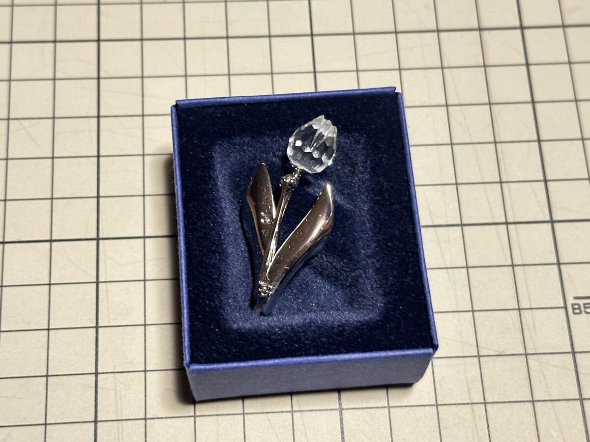 SWAROVSKI スワロフスキー 箱付き ブローチ チューリップ フラワー 花 シルバー クリスタル アクセサリー_画像4