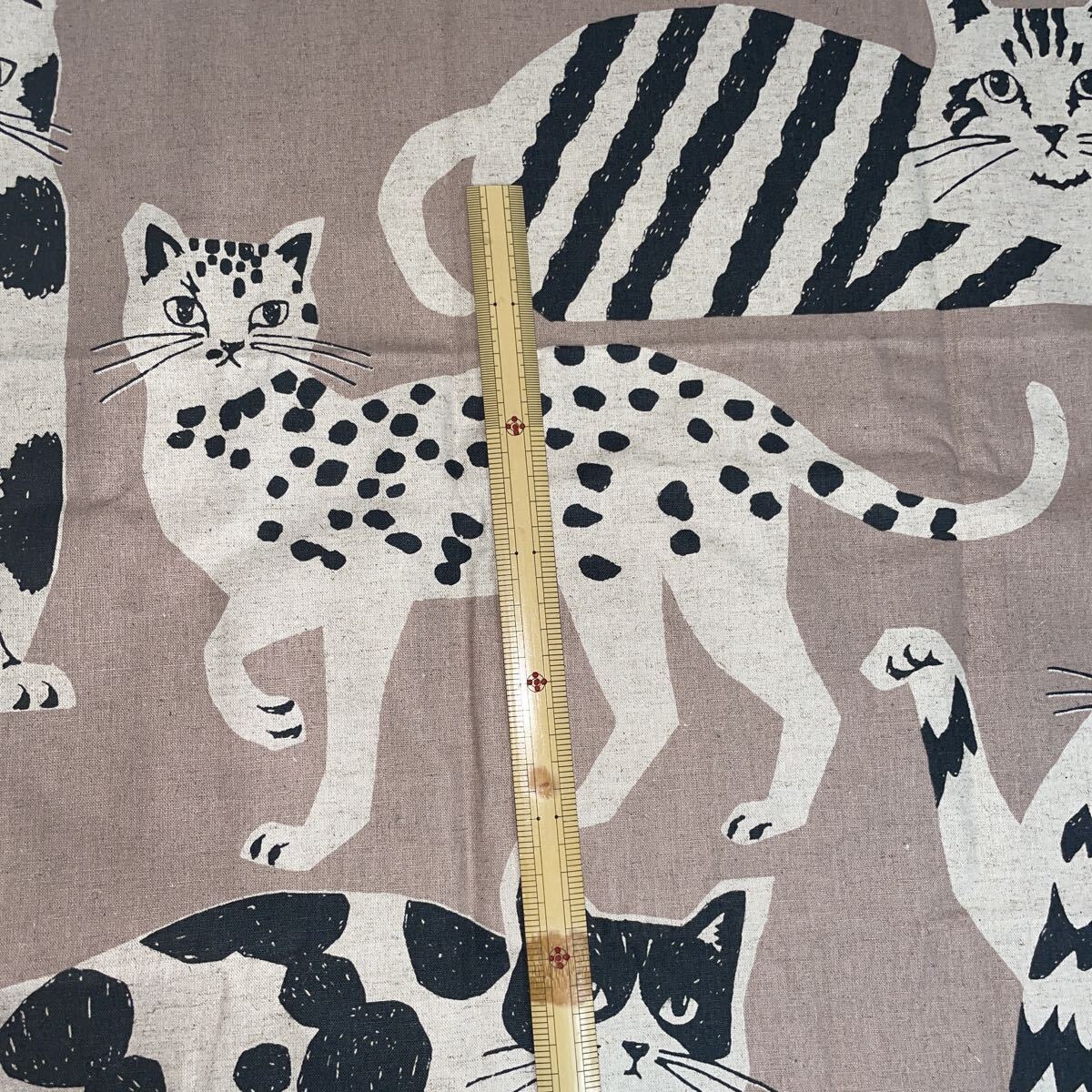 echino 未使用　ハギレ　綿麻キャンバス生地　110?×100?