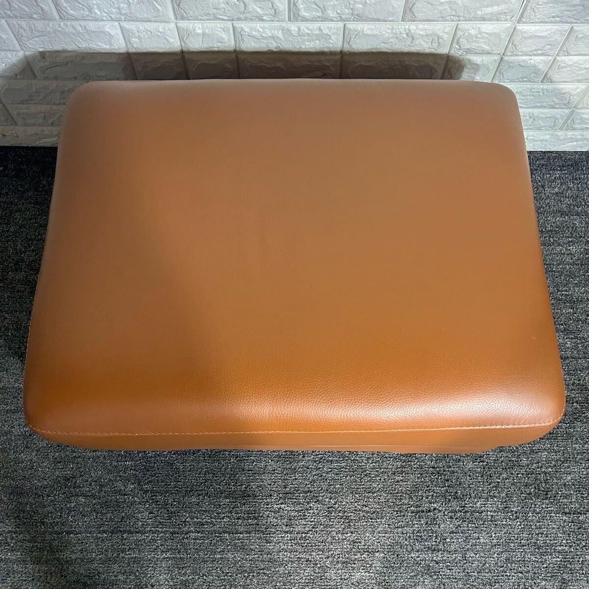 東京インテリア オットマン スツール レザー 革張り インテリア 家具 G064_画像6
