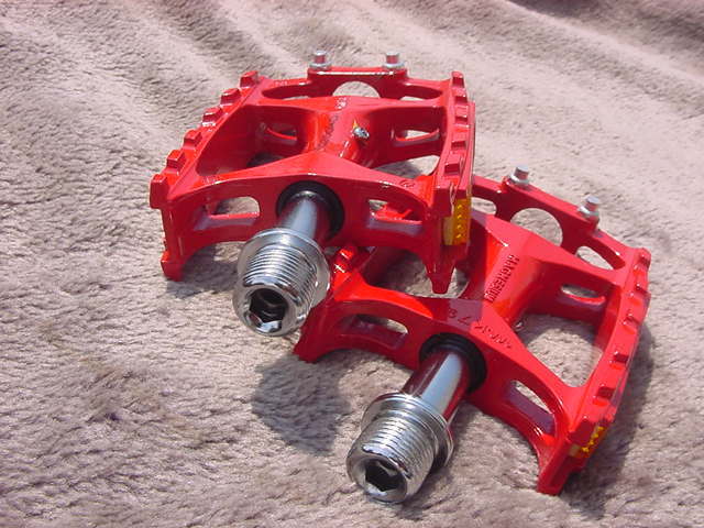 bazooka MAGNESIUM M138 Pedal RED 新品未使用_画像7