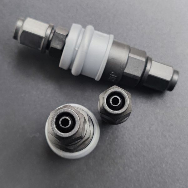 送料無料 樹脂製 ワンタッチ エアカプラ オスメス　5個セット 1/4　5×8mm グリーン SP20 PP20 5組セット PP20_画像3