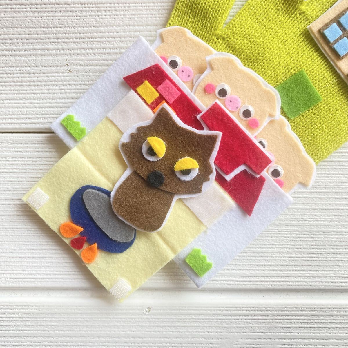 手袋シアター　こぶたとおおかみ_画像3