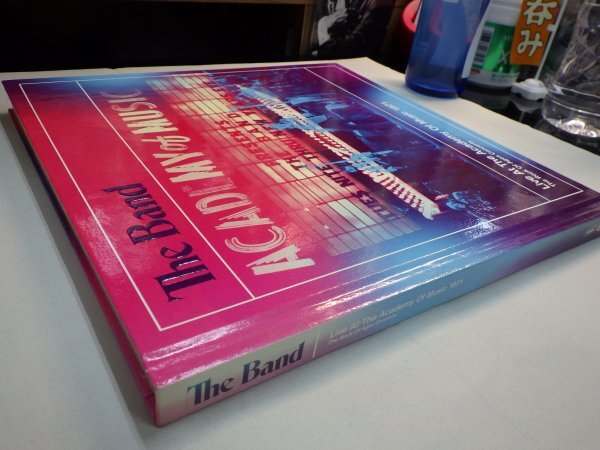 ●5｜新品同様Like NEW!★4CD+DVD, 1877000, 48ページ?ハードブック付屬★THE BAND ザ?バンド - LIVE AT THE ACADEMY OF MUSIC 1971
