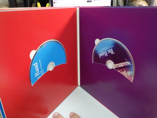 ●5｜新品同様Like NEW!★4CD+DVD, 1877000, 48ページ?ハードブック付屬★THE BAND ザ?バンド - LIVE AT THE ACADEMY OF MUSIC 1971