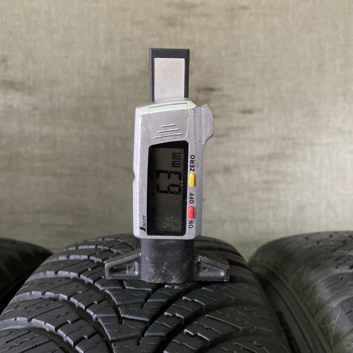 バリ山 オールシーズン DUNLOP 155/65R13 73H 年式2023 残り:約5〜6mm 8分山 沖縄離島発送不可_画像4