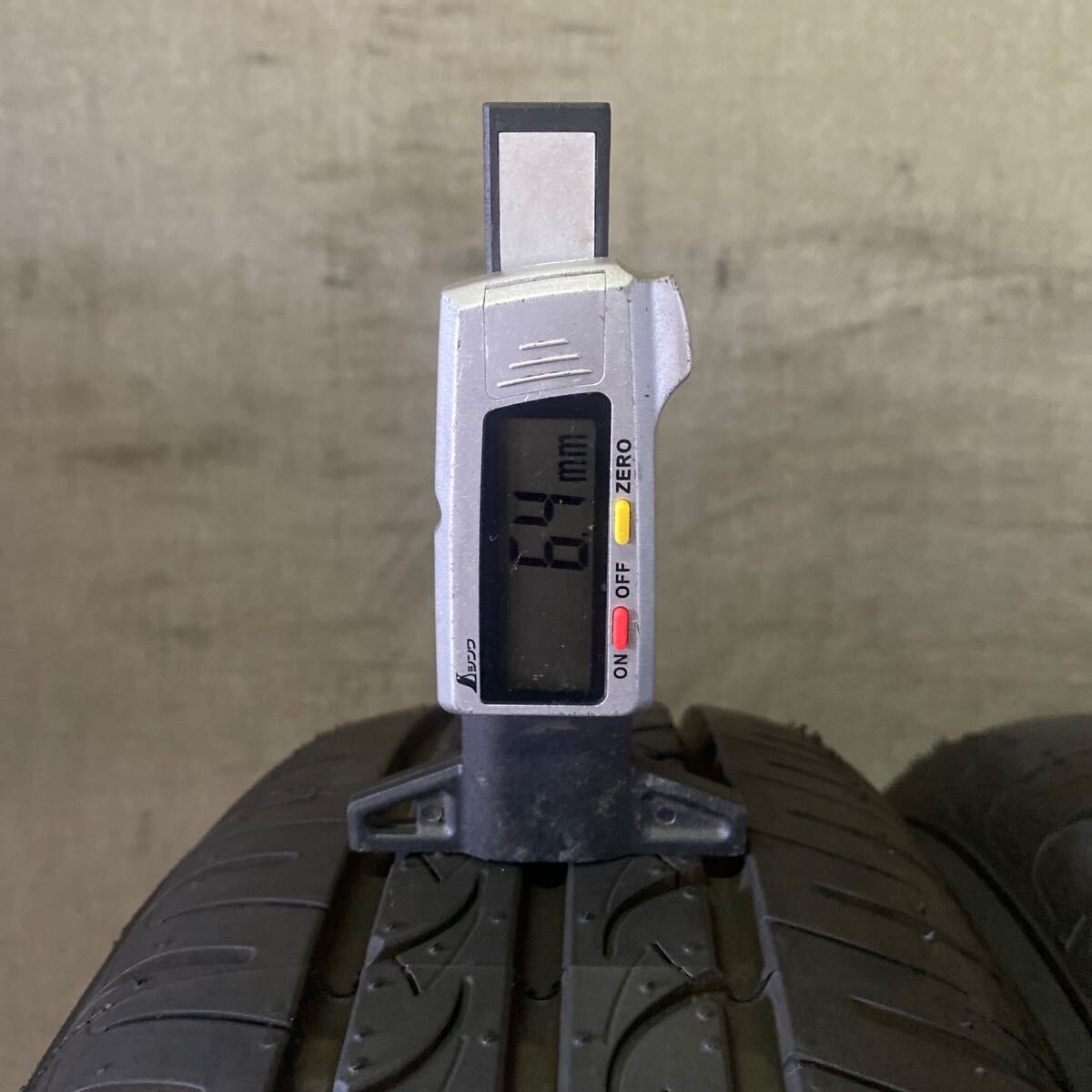 バリ山 ヨコハマ 155/65R13 73S 年式2024 残り:約6mm 8分山 沖縄離島発送不可_画像2