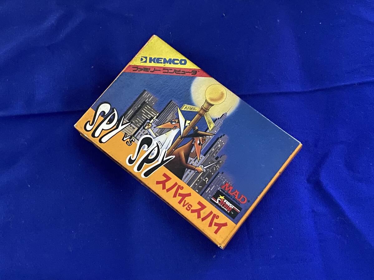 FC 新品未使用　美品　スパイvsスパイ　箱説付き　珍品　レア　ファミコン 