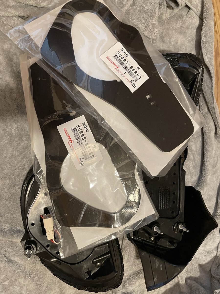 86 brz トムス TOM'S テールランプ クリア zn6 zc6 左右 新品パッキンおまけ 點(diǎn)燈確認(rèn)済