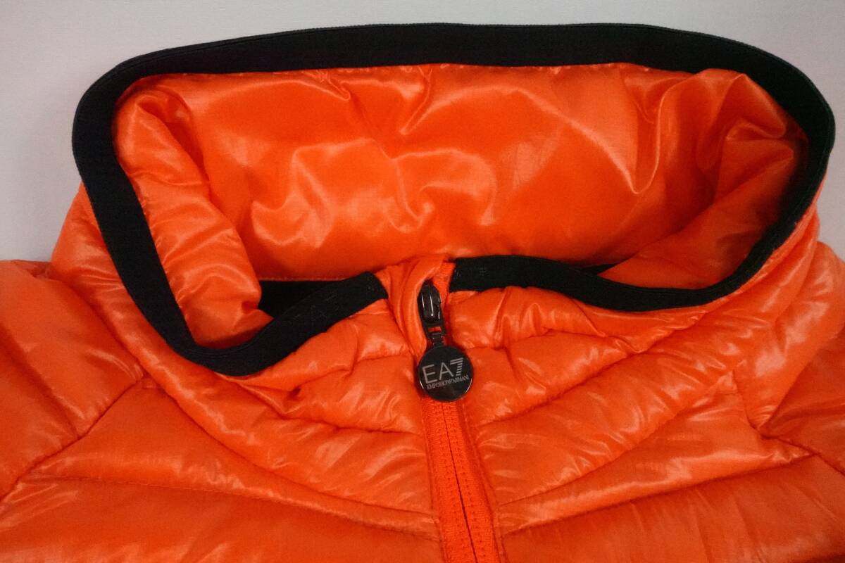 Emporio Armani エンポリオアルマーニ オレンジ ダウン ジャケット ブルゾン 衣類 Lサイズ ブランド 冬季