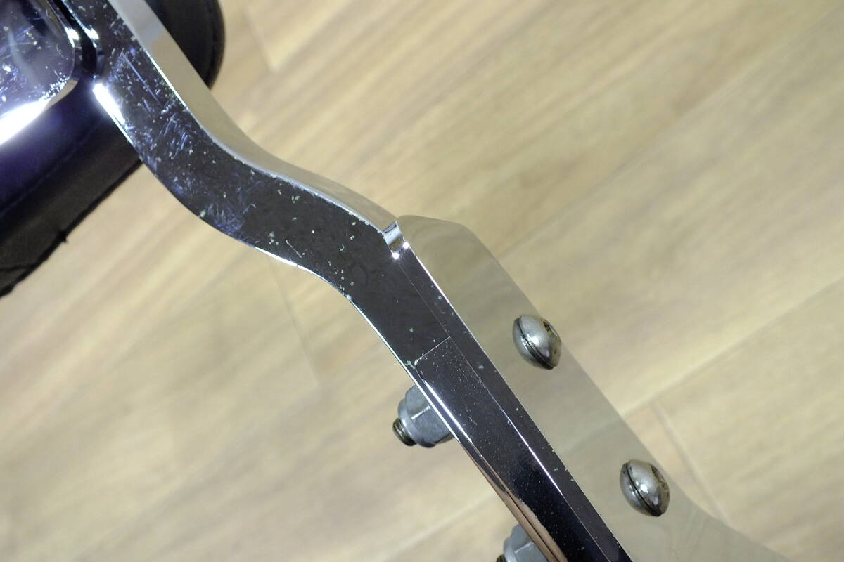 ◎ ハーレー純正 ’96～’05 ダイナ デタッチャブルシーシーバー・パット付き　中古品 FXD/FXDL/FXDX_画像6