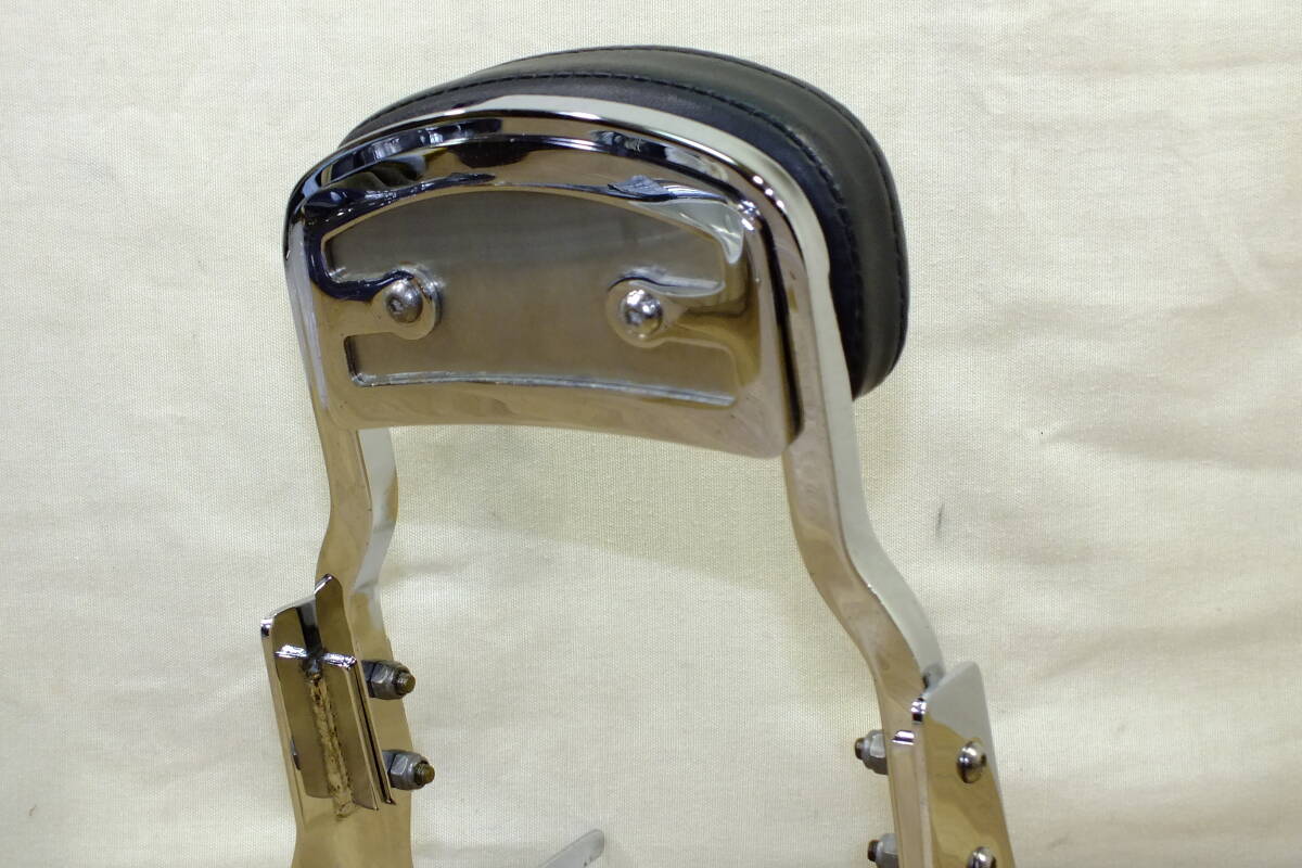 ◎ ハーレー純正 ’96～’05 ダイナ デタッチャブルシーシーバー・パット付き　中古品 FXD/FXDL/FXDX_画像2