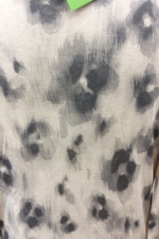 ザラ ZARA ベージュにグレー ぼかし花柄長袖カットソー サイズUSA M_画像5