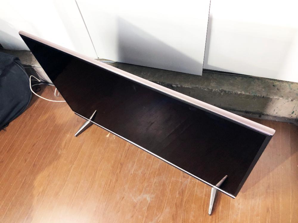 地域限定送料無(wú)料★極上超美品 中古★SHARP 52V型「AQUOS クアトロンプロ」4原色技術(shù)採(cǎi)用!!フルハイビジョン液晶テレビ【LC-52XL20】FHKJ