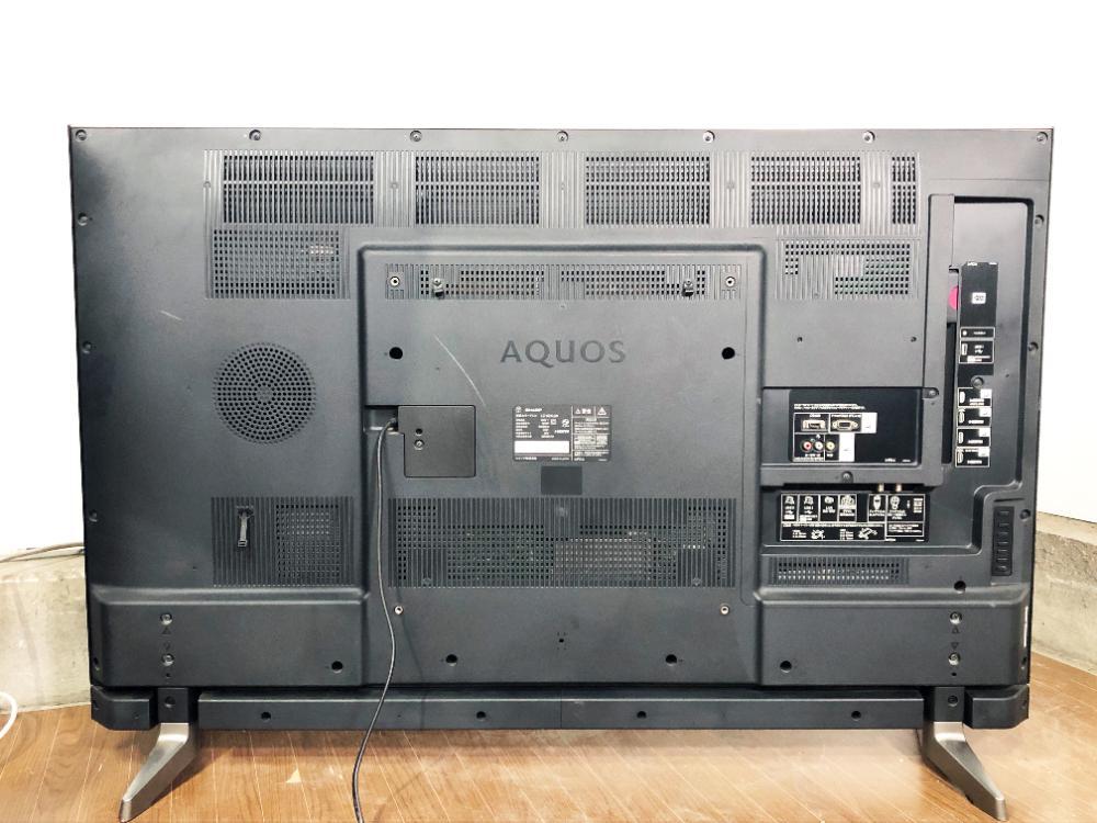 地域限定送料無(wú)料★極上超美品 中古★SHARP 52V型「AQUOS クアトロンプロ」4原色技術(shù)採(cǎi)用!!フルハイビジョン液晶テレビ【LC-52XL20】FHKJ