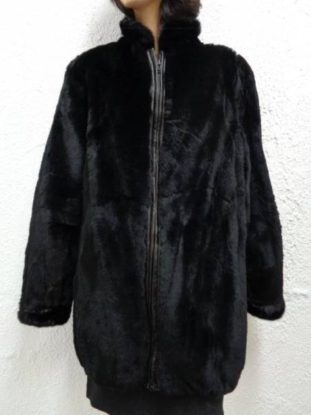 ブラック シェアード・マスクラット毛皮ジャケット サイズ6-8