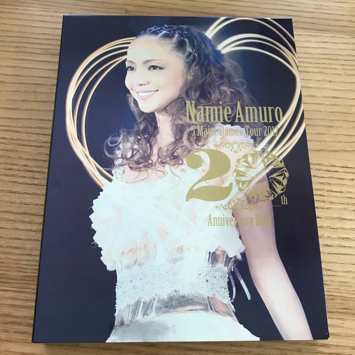 安室奈美恵　 TOUR DVD 2012 ブルーレイ　豪華版 20th ドーム