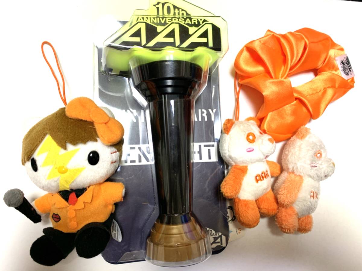 AAA LIVE goods penlight Hello Kitty collaboration goods west island ...~ Panda orange mascot ...- together set 