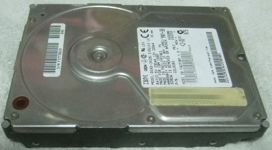 3.5\' ULTRA SCSI hard disk (4GB,68pin).