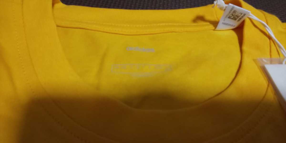  с биркой adidas желтый цвет, Logo белый, короткий рукав стрейч tops размер XO