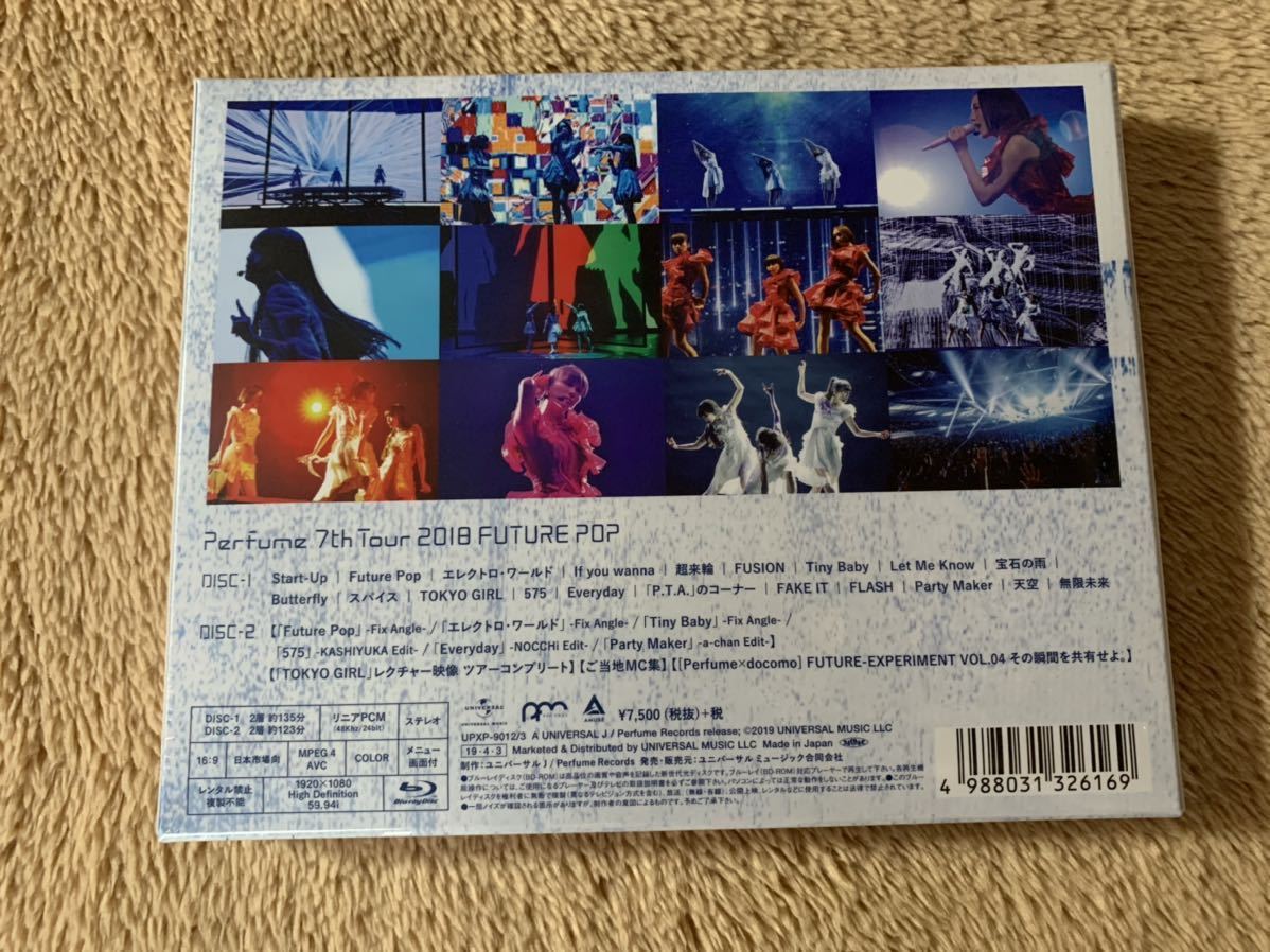 新品未開封　Perfume 7th Tour 2018 「FUTURE POP」初回限定盤　Blu-ray 豪華フォトブックレット　ステッカー付き　定価8250円　送料無料_画像2