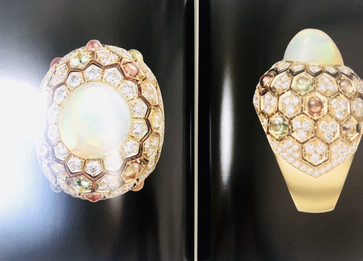 【洋書】Cartier Dazzling High Jewelry and Precious Objects / 輝かしいカルティエ：ハイジュエリーと貴重なオブジェクト_画像6