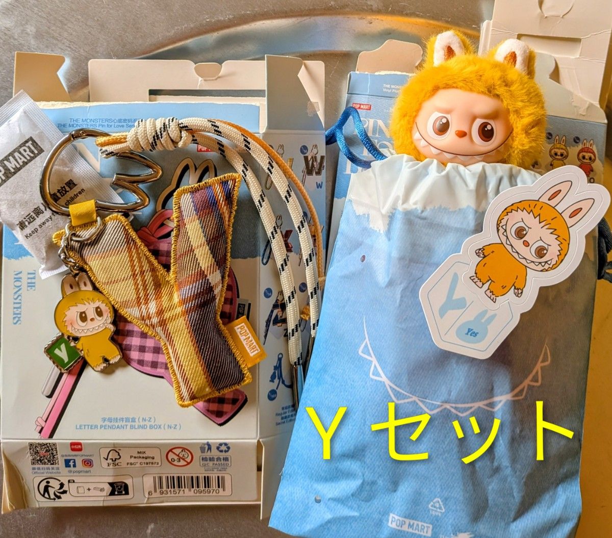 【C】ラブブ　(2点セット) 　LABUBU イニシャル ぬいぐるみ ストラップ ラブブ イニシャル W 2点セット｜Yahoo!フリマ（旧PayPayフリマ）