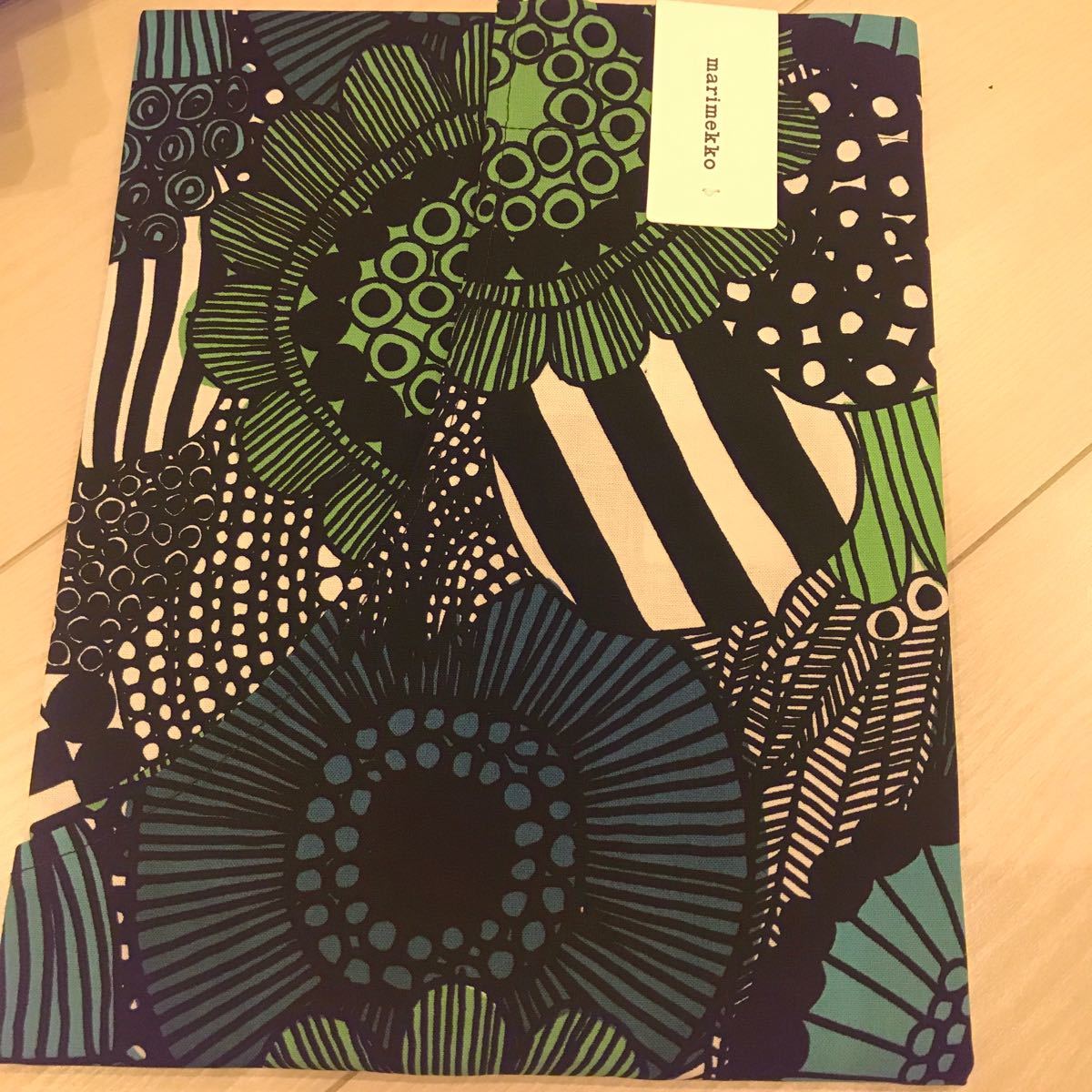 PayPayフリマ|再入荷 マリメッコ marimekko ピエニシイルトラプータルハ エプロン PayPayフリマ|再入荷 マリメッコ marimekko ピエニシイルトラプータルハ エプロン