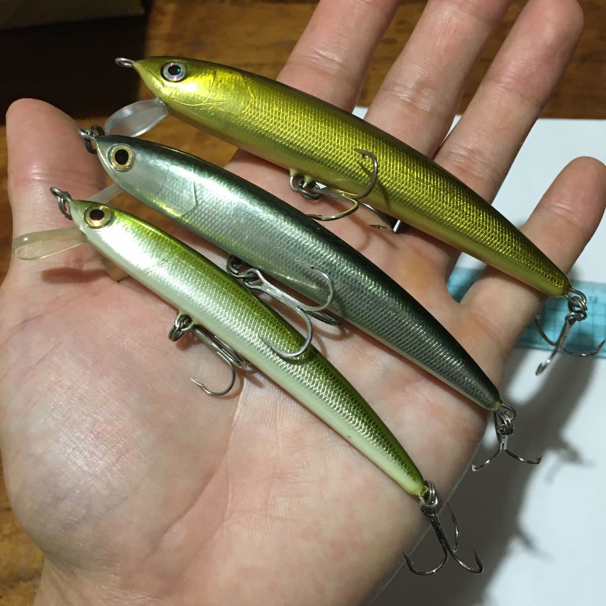 ハンドメイド ミノー 名称等不明 ハンクル似 の商品詳細 ハンドメイド ミノー 名称等不明 ハンクル似 の商品詳細