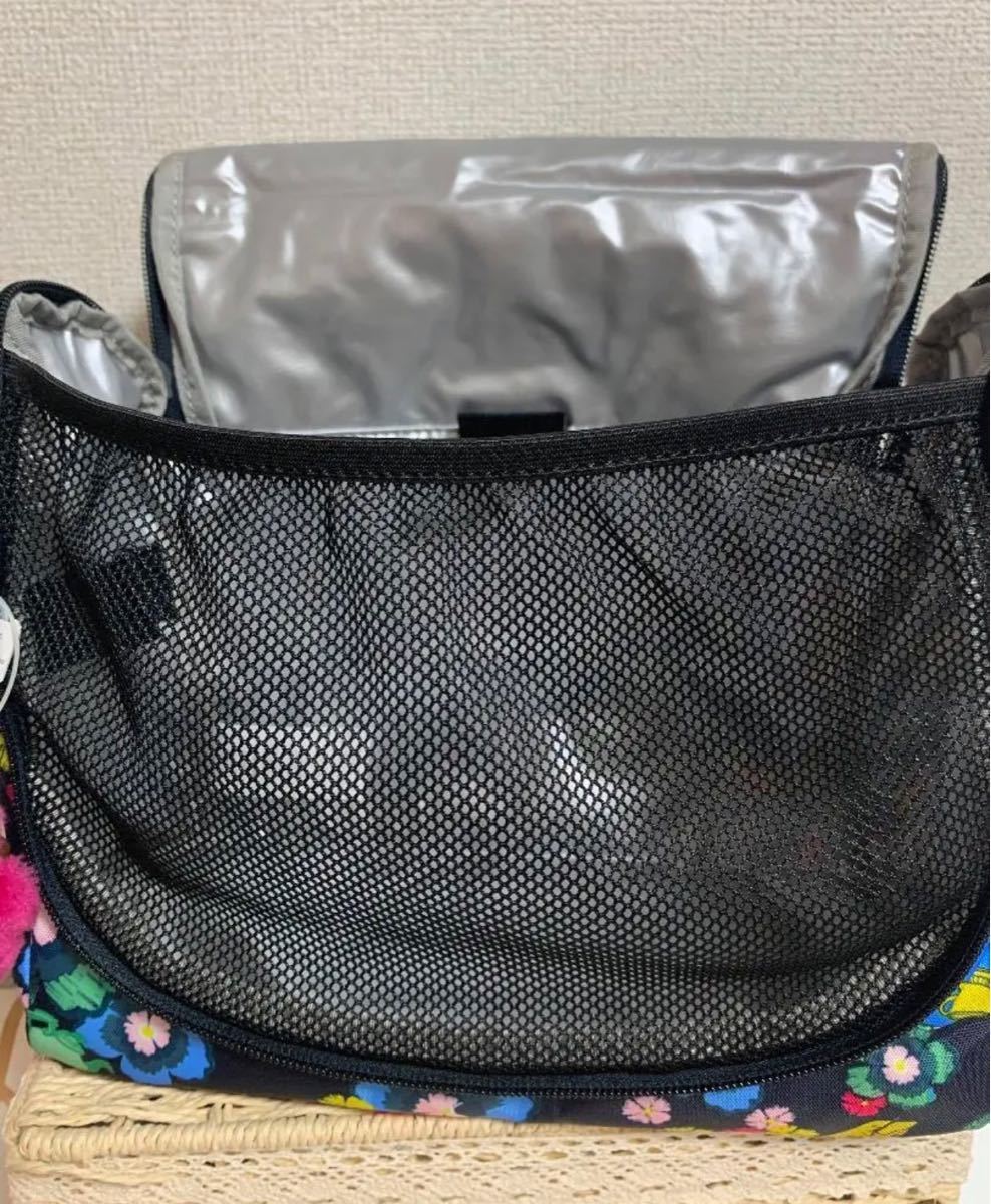 Kipling レディース ランチバッグ キプリングと不思議の国の Kipling レディース ランチバッグ キプリングと不思議の国の