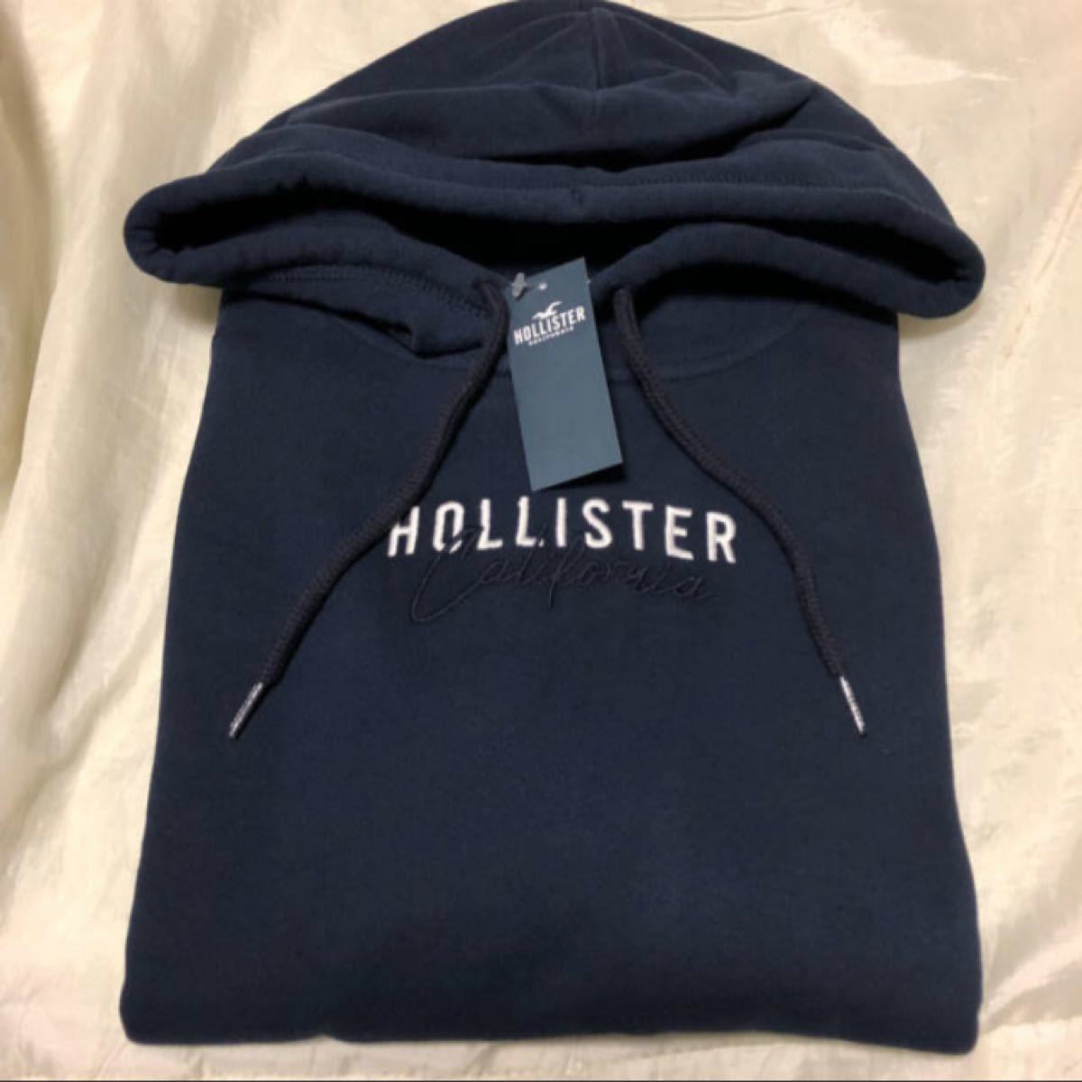 HOLLISTER ネイビー　パーカー