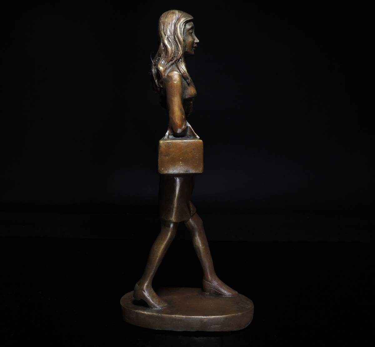 ◆ブロンズ像・女性像・ブロンズ彫刻・銅像・彫像・置物・オブジェ・ブロンズ彫刻・高さ36㌢◆663_画像3